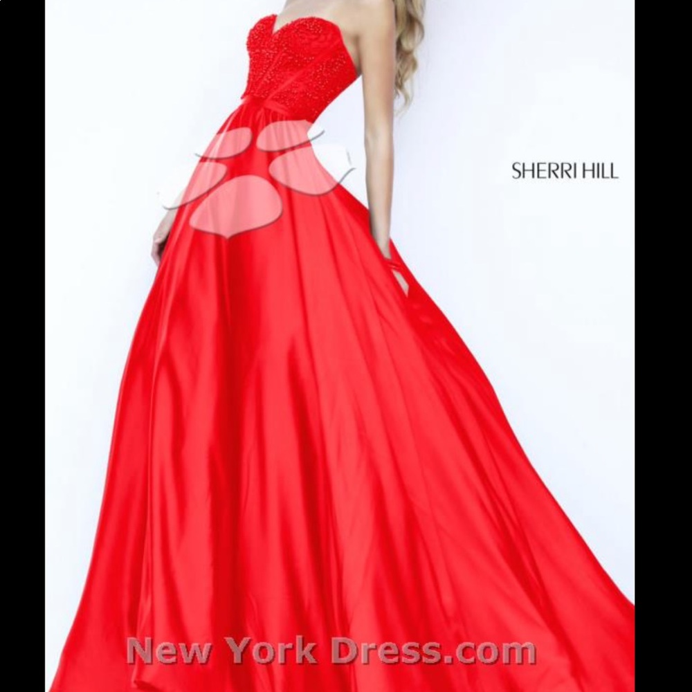 Sherri hill ball gown good condition